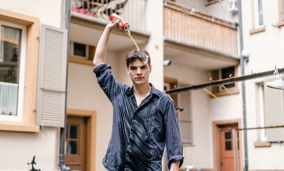 John Dovanni Coverbild