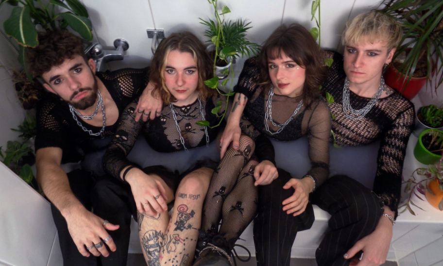 Lilac Attitude Coverbild